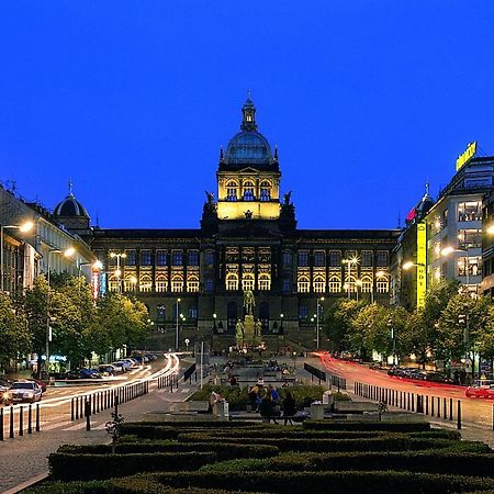 Helen Homestay Vaclavske Namesti Praag Buitenkant foto