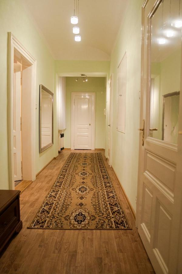 Helen Homestay Vaclavske Namesti Praag Buitenkant foto